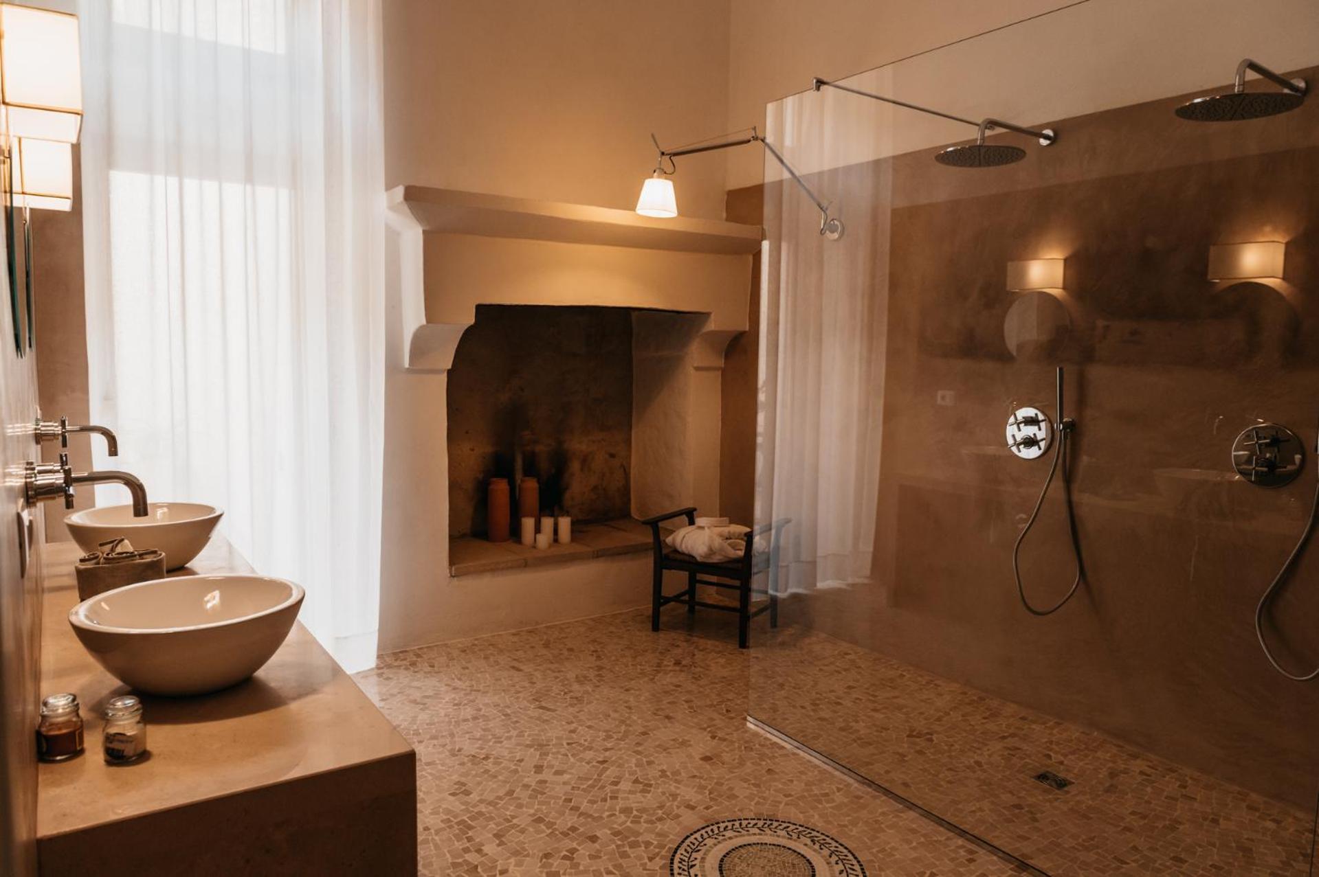 Palazzo Pati Ξενοδοχείο Tiggiano Εξωτερικό φωτογραφία