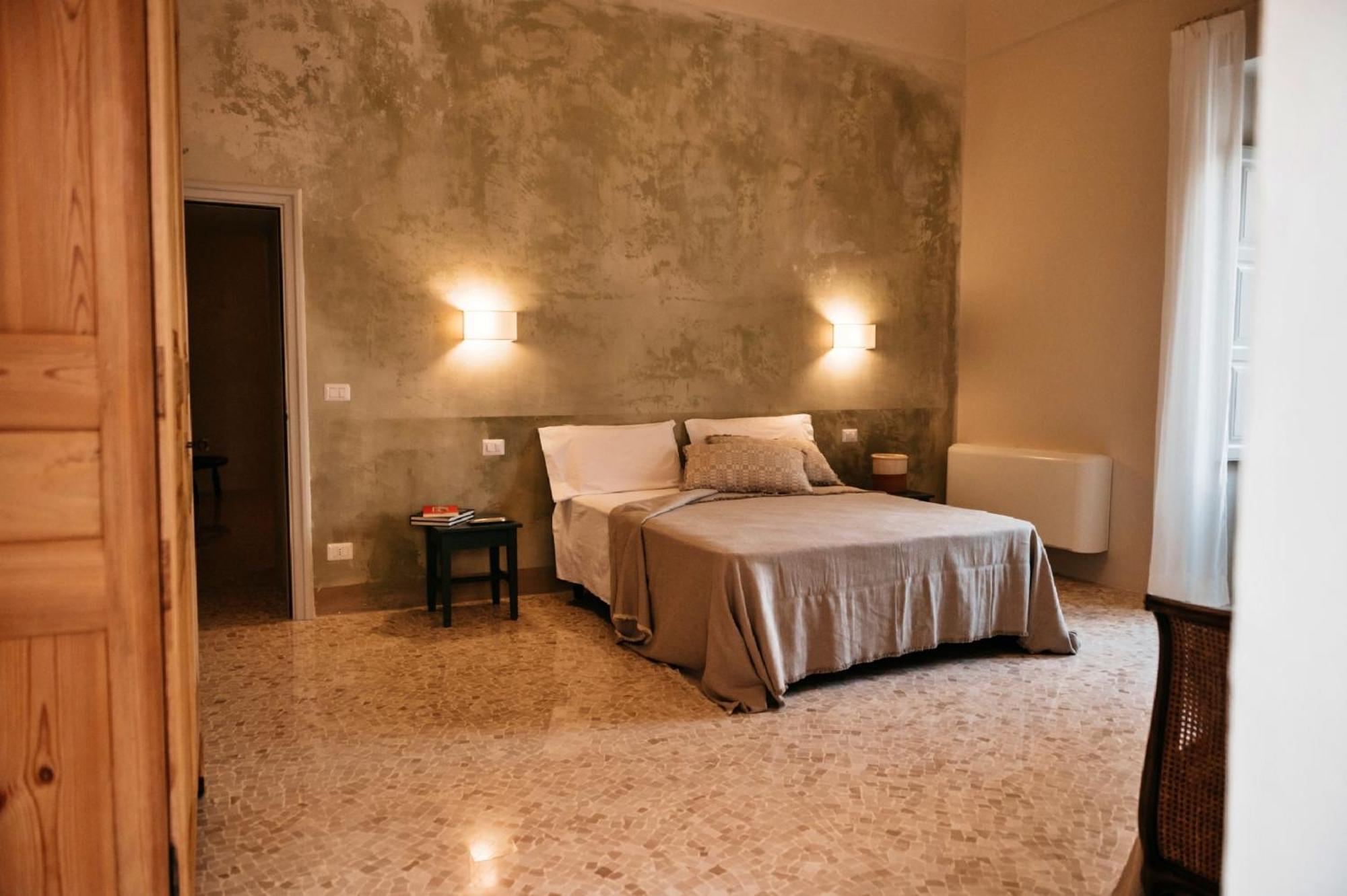 Palazzo Pati Ξενοδοχείο Tiggiano Εξωτερικό φωτογραφία